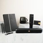 ست مدیریتی شامل اسپیکر سر رسید وزیری فالسک دماسنج دار لیوان هیتردار جاکارتی خودکار و روان نویس جاسوییچی